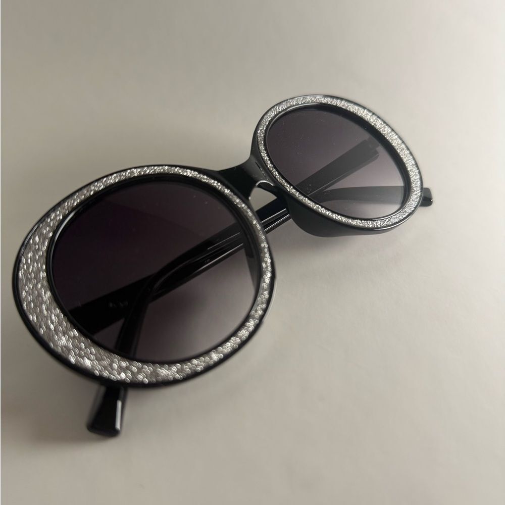 Chic Black and Silver Women's Sunglasses